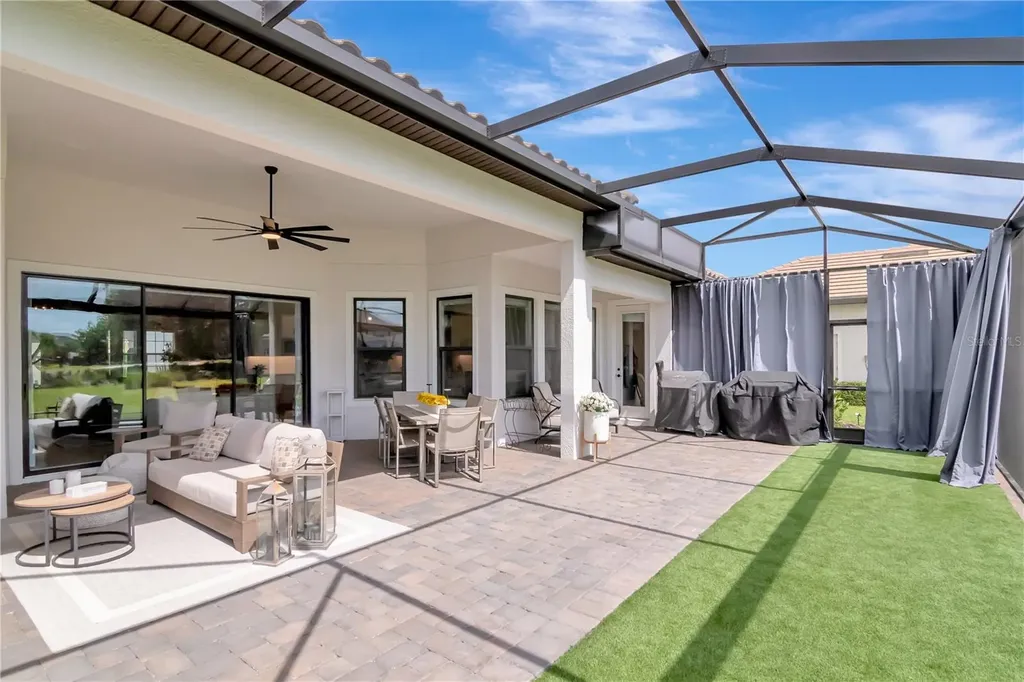 2686 Meander Cove Wesley Chapel FL 33543