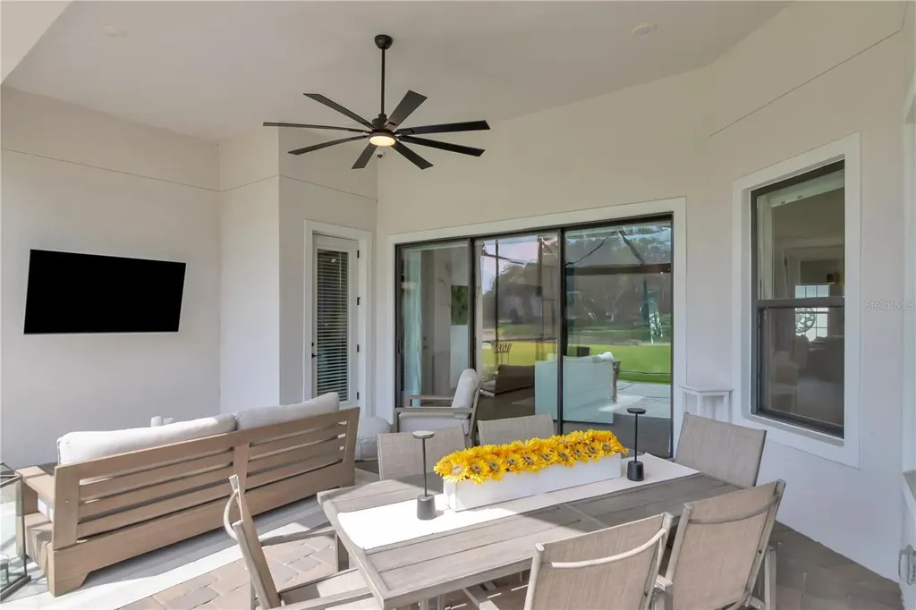 2686 Meander Cove Wesley Chapel FL 33543