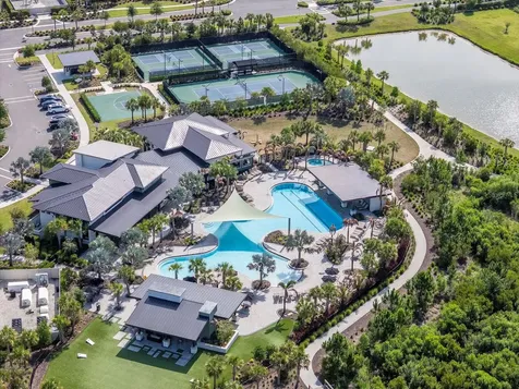 2686 Meander Cove Wesley Chapel FL 33543