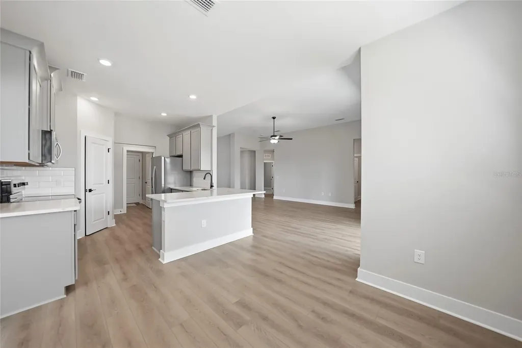 5104 Munhall Street Port Charlotte FL 33981