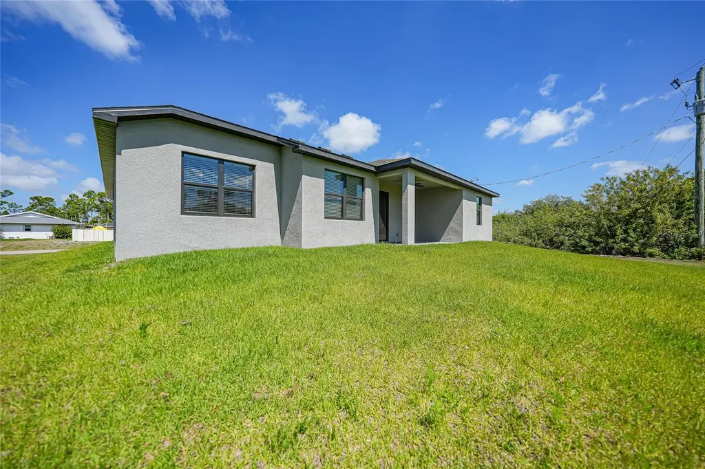 5104 Munhall Street Port Charlotte FL 33981