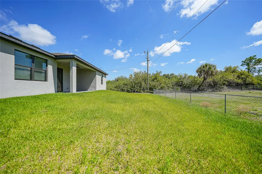 5104 Munhall Street Port Charlotte FL 33981