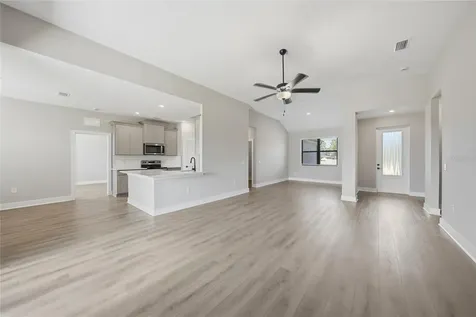 5104 Munhall Street Port Charlotte FL 33981