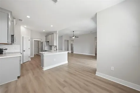 5104 Munhall Street Port Charlotte FL 33981