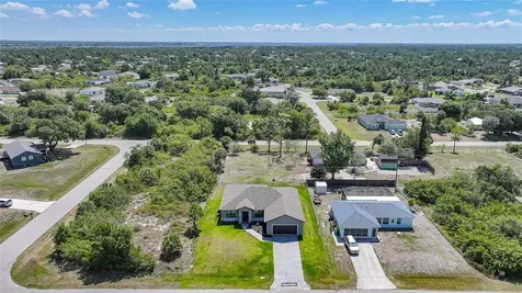 5104 Munhall Street Port Charlotte FL 33981