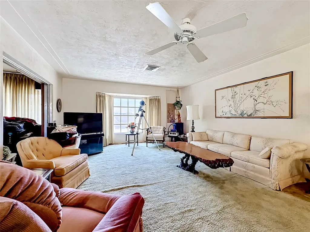 7401 13th Avenue W Bradenton FL 34209