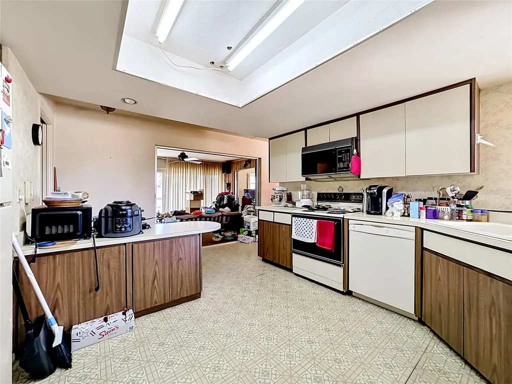 7401 13th Avenue W Bradenton FL 34209