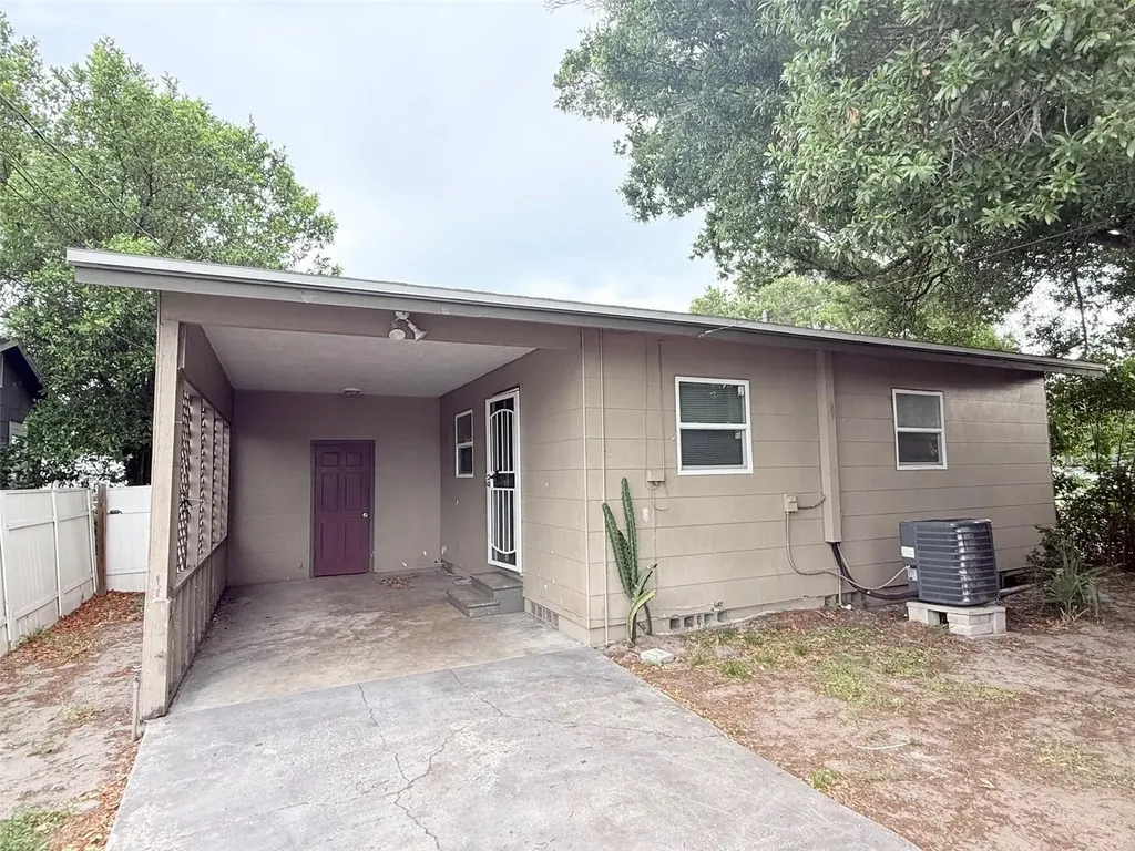 1650 30th Avenue N St Petersburg FL 33713