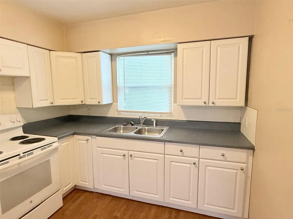 1650 30th Avenue N St Petersburg FL 33713