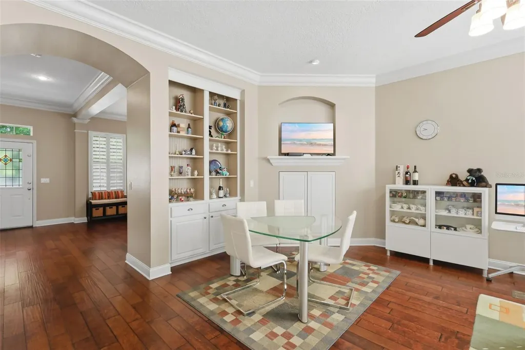 907 Pawstand Road Celebration FL 34747