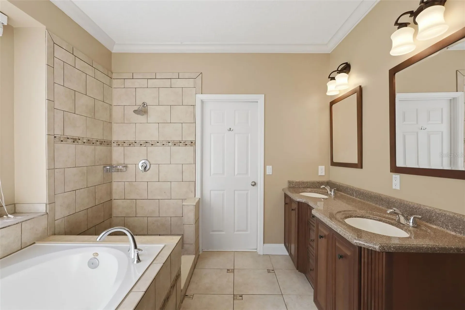 907 Pawstand Road Celebration FL 34747