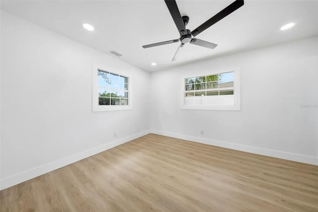 3700 72 Street N St Petersburg FL 33710