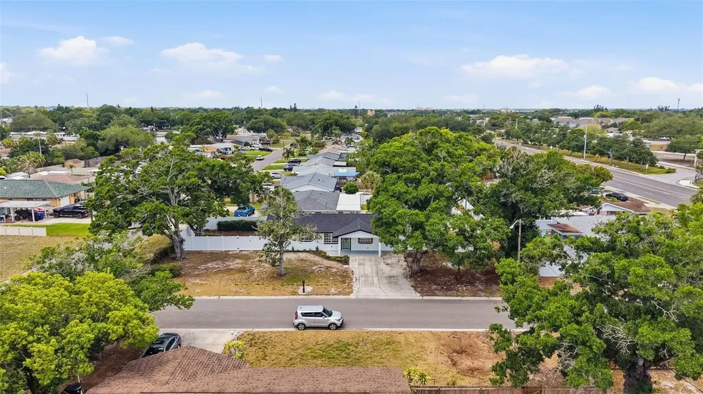 3700 72 Street N St Petersburg FL 33710