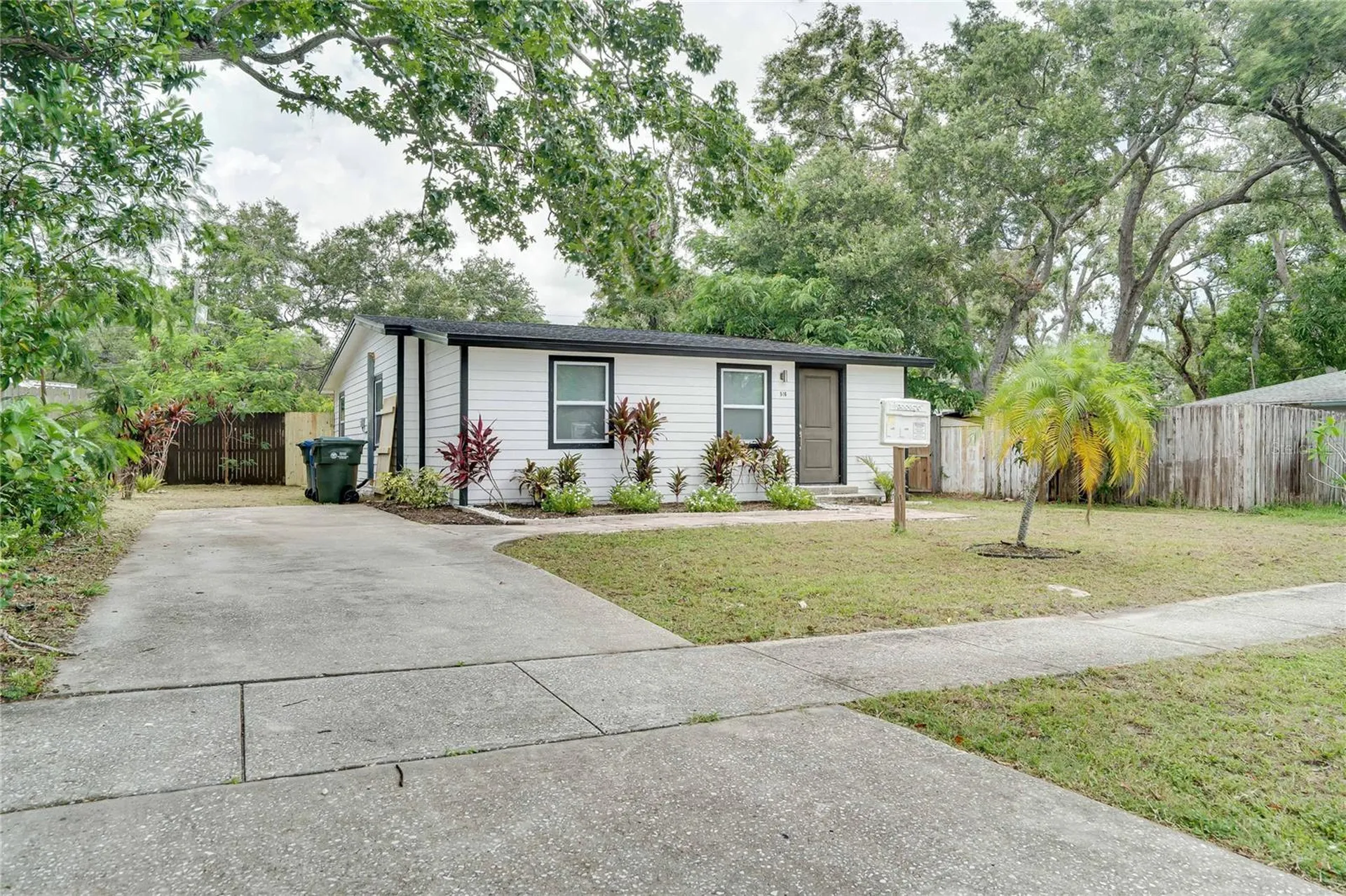 516 5th Avenue NE Largo FL 33770