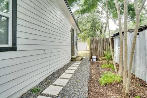 516 5th Avenue NE Largo FL 33770