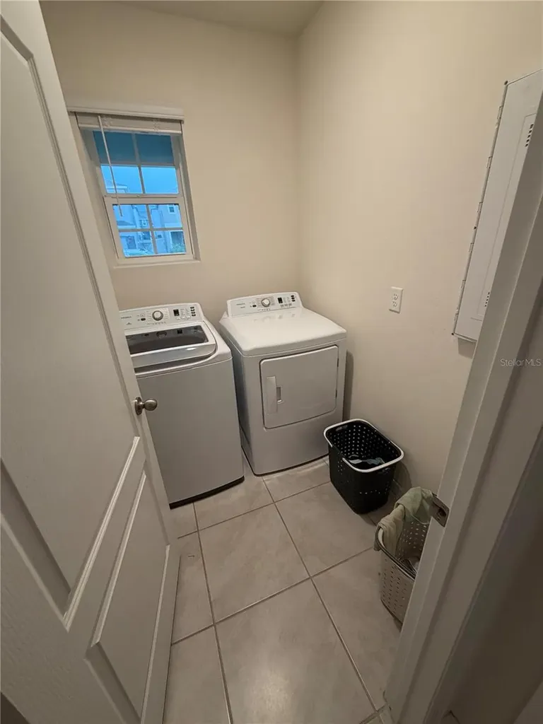 1360 Berry Lane Davenport FL 33837