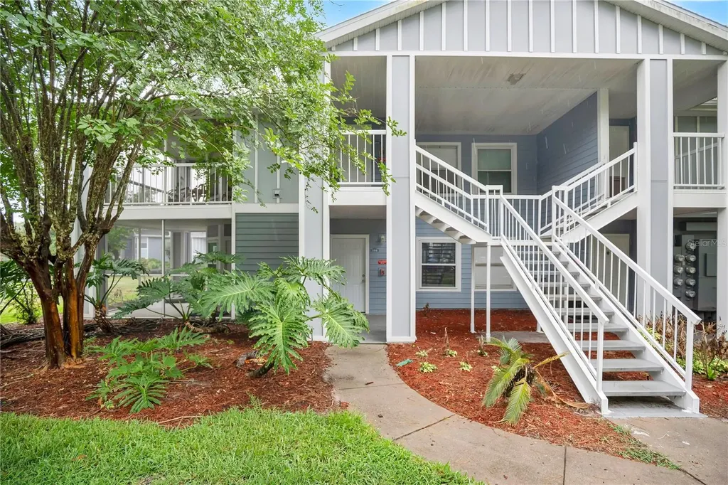 2592 Grassy Point Drive Lake Mary FL 32746
