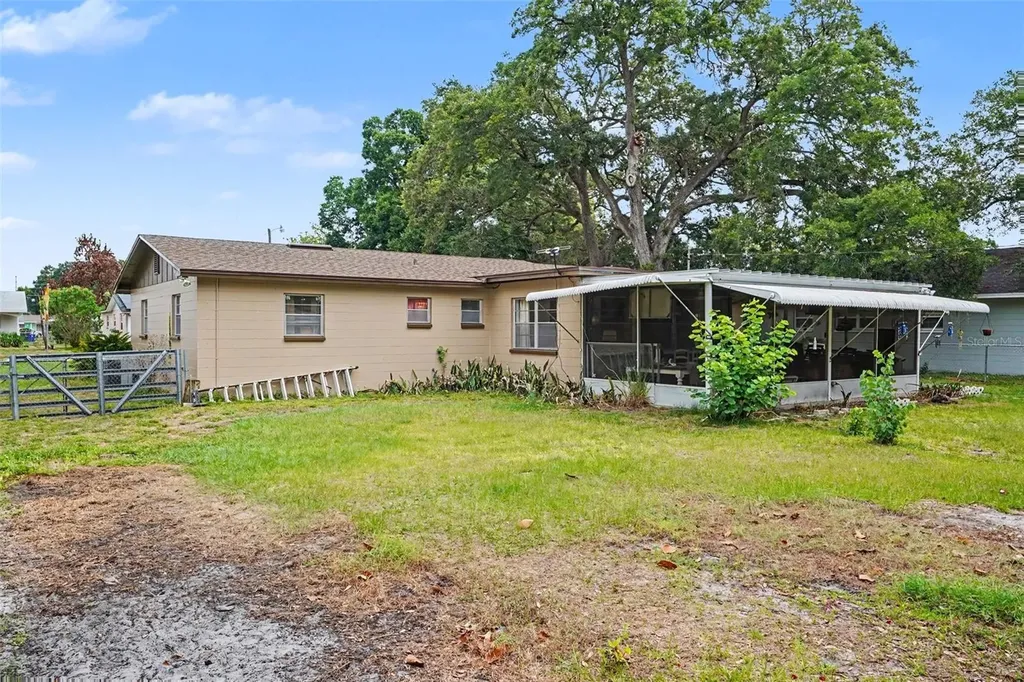 618 Young Place Lakeland FL 33803