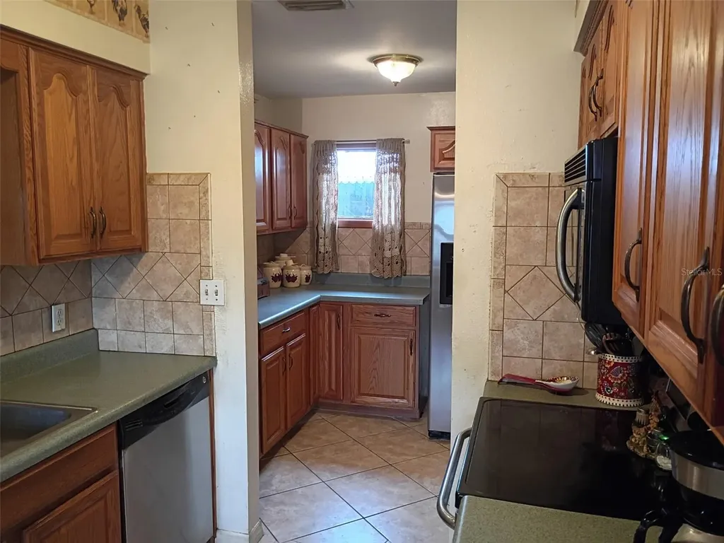 618 Young Place Lakeland FL 33803