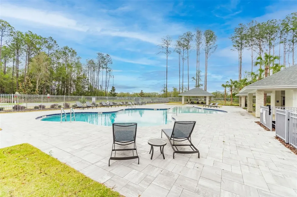 488 SW 144th Drive Newberry FL 32669