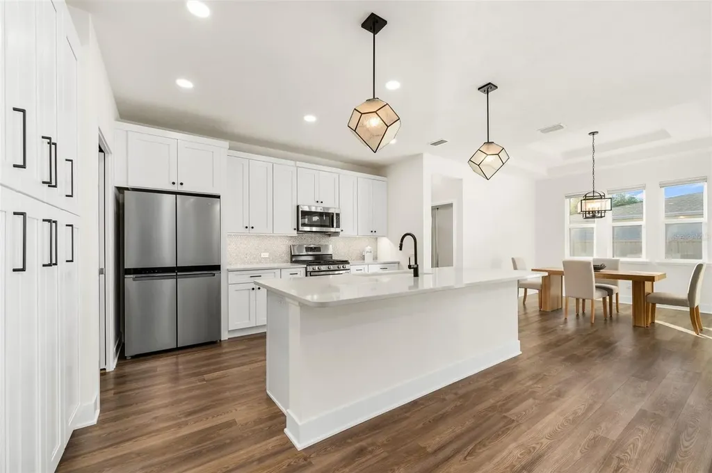 488 SW 144th Drive Newberry FL 32669