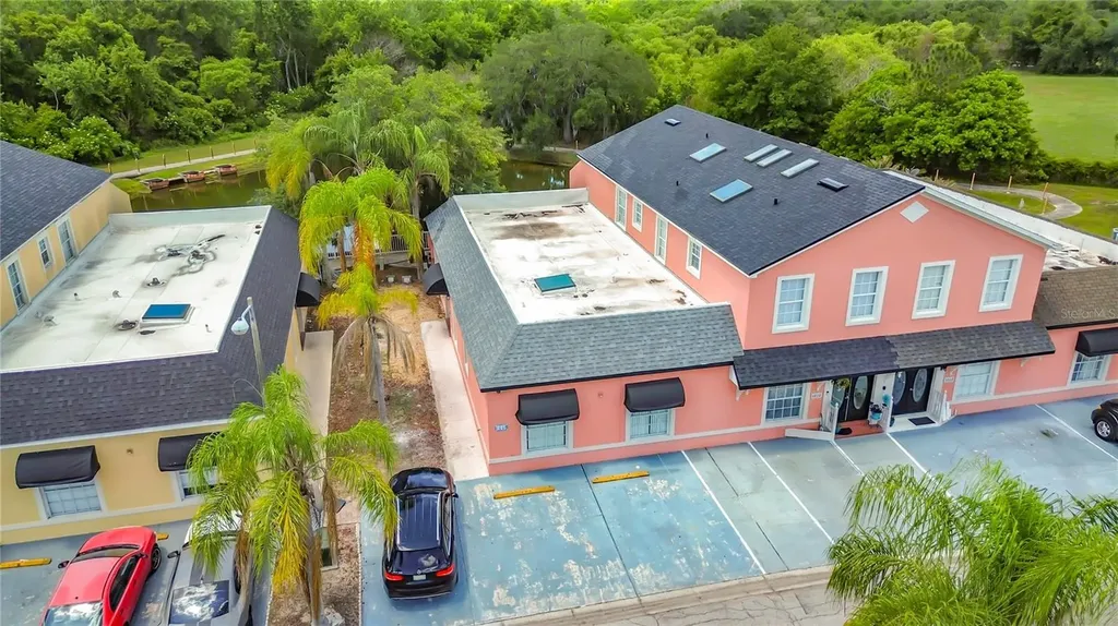 1008 Universal Rest Place Kissimmee FL 34744