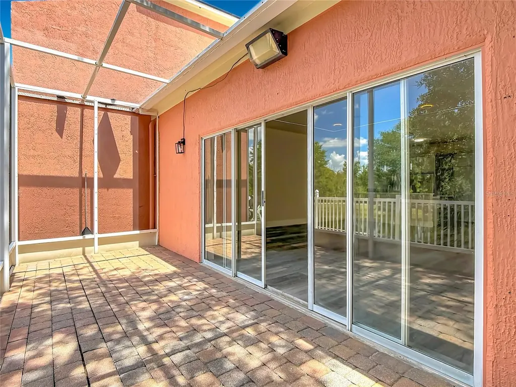 1008 Universal Rest Place Kissimmee FL 34744