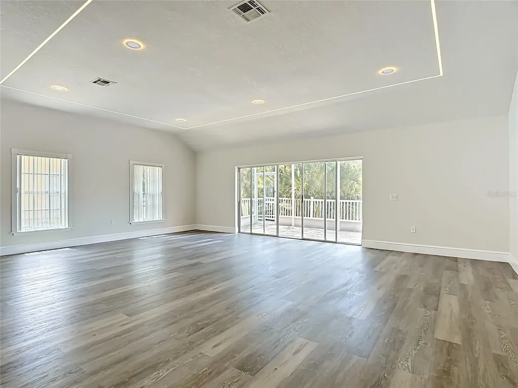 1008 Universal Rest Place Kissimmee FL 34744