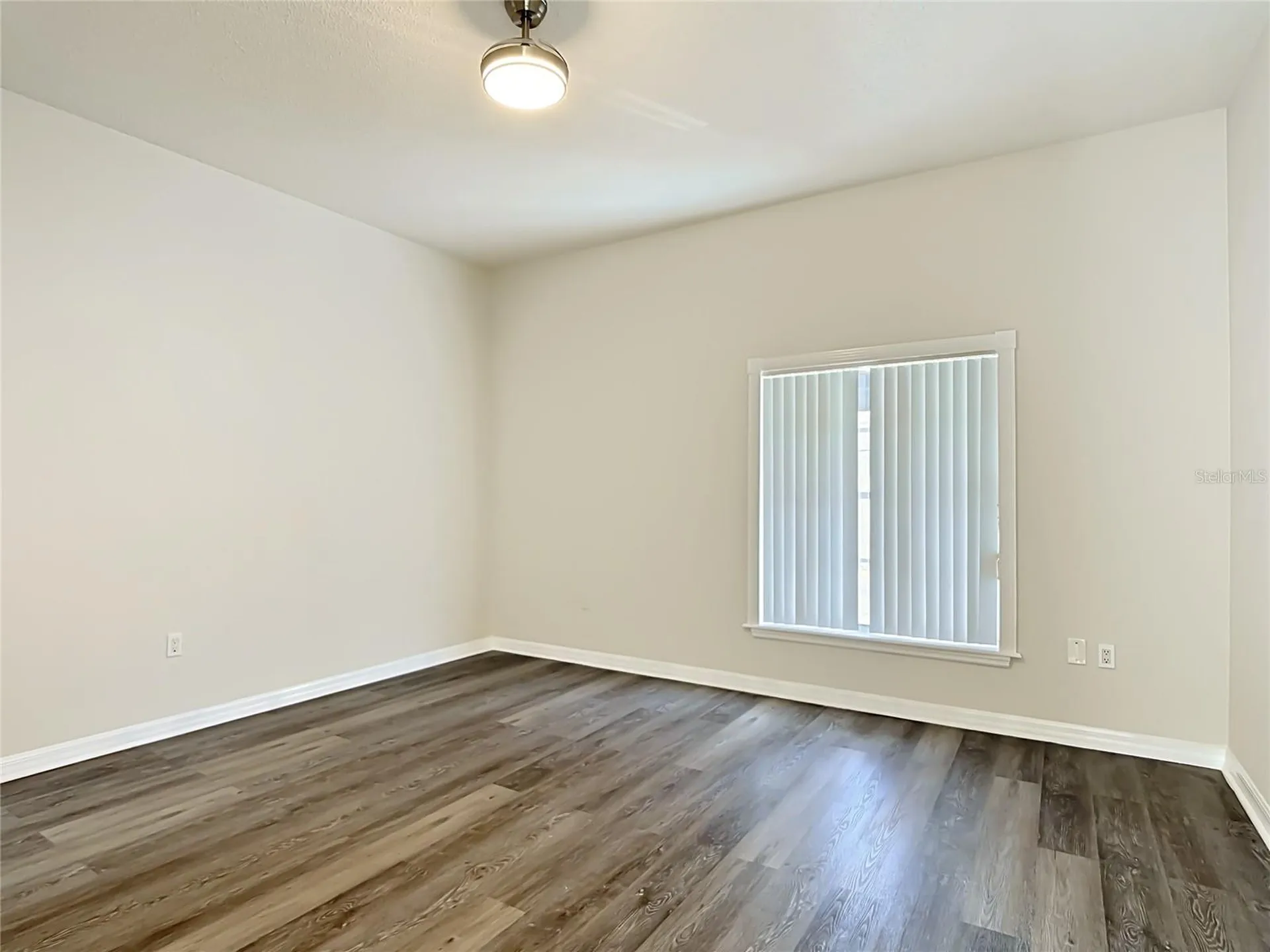 1008 Universal Rest Place Kissimmee FL 34744