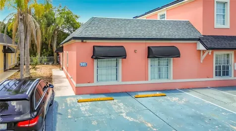 1008 Universal Rest Place Kissimmee FL 34744