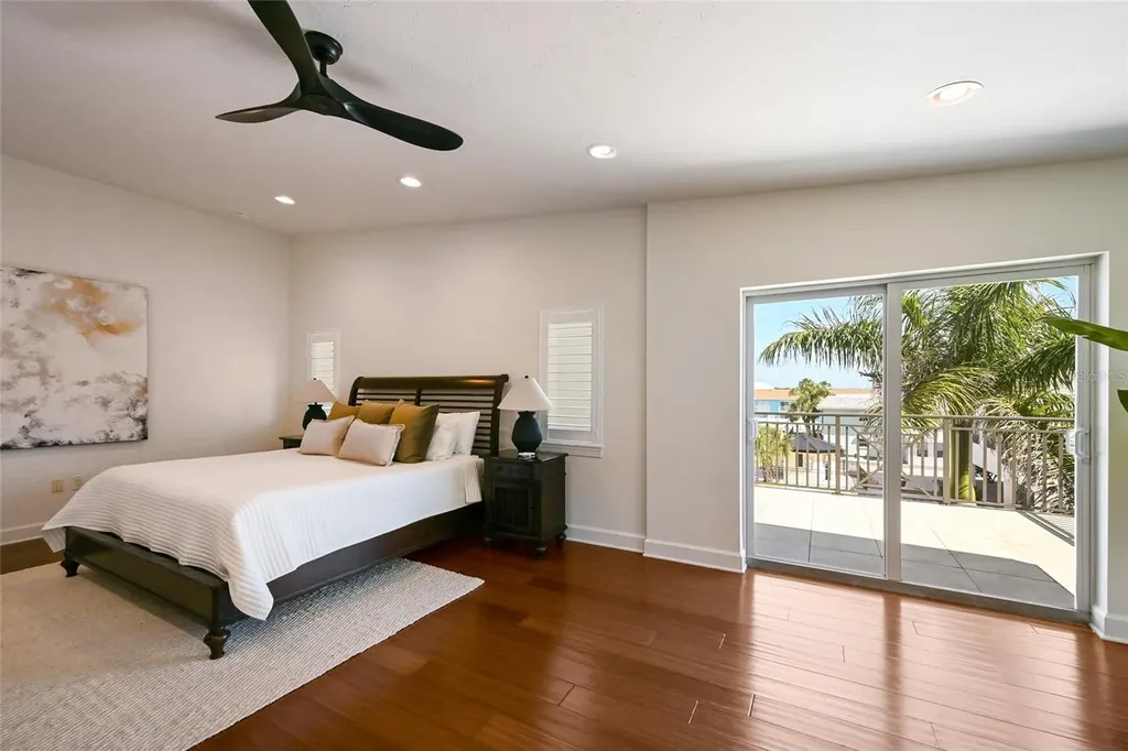 109 6th Street N Bradenton Beach FL 34217