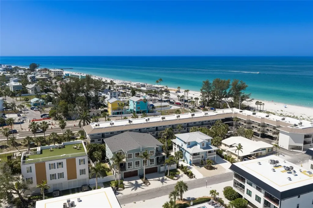 109 6th Street N Bradenton Beach FL 34217