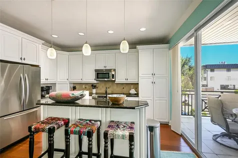 109 6th Street N Bradenton Beach FL 34217