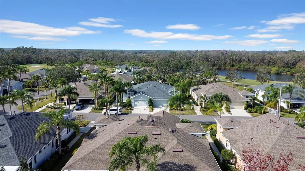 1252 Lyndhurst Greens Drive Sun City Center FL 33573