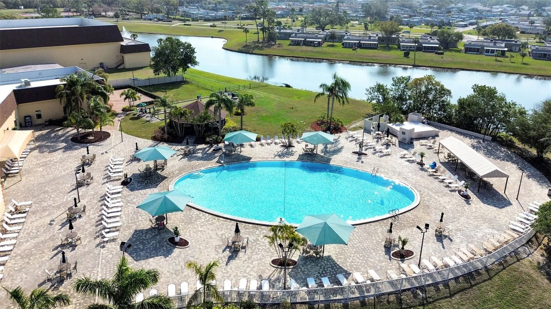 1252 Lyndhurst Greens Drive Sun City Center FL 33573