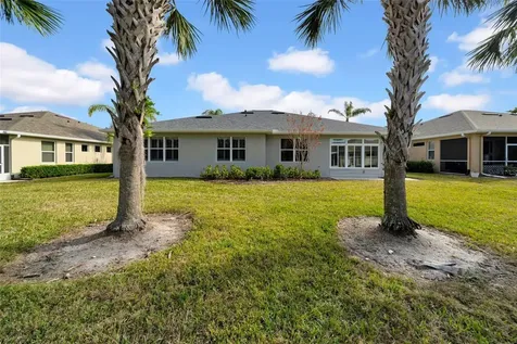 1252 Lyndhurst Greens Drive Sun City Center FL 33573
