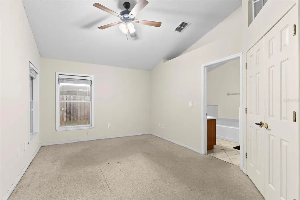 212 Bent Oak Loop Davenport FL 33837