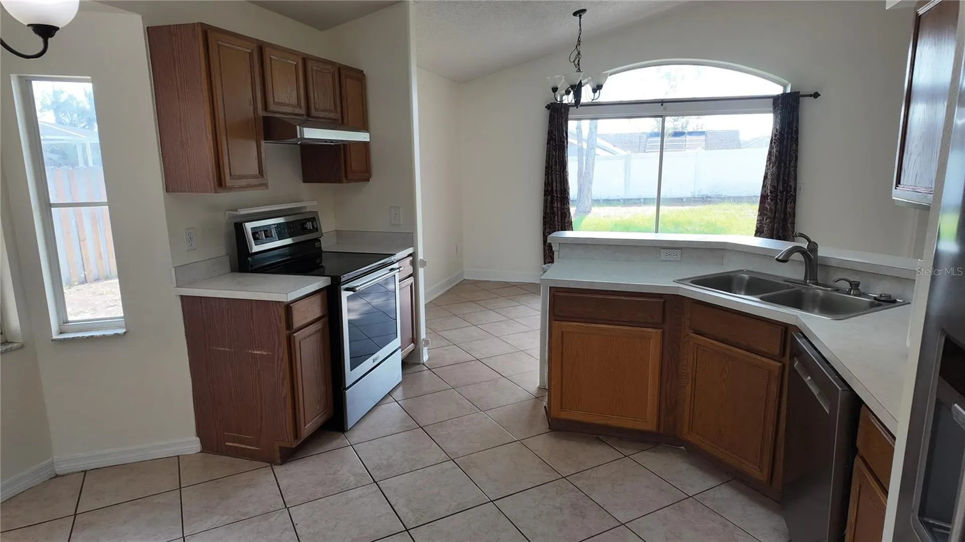 212 Bent Oak Loop Davenport FL 33837