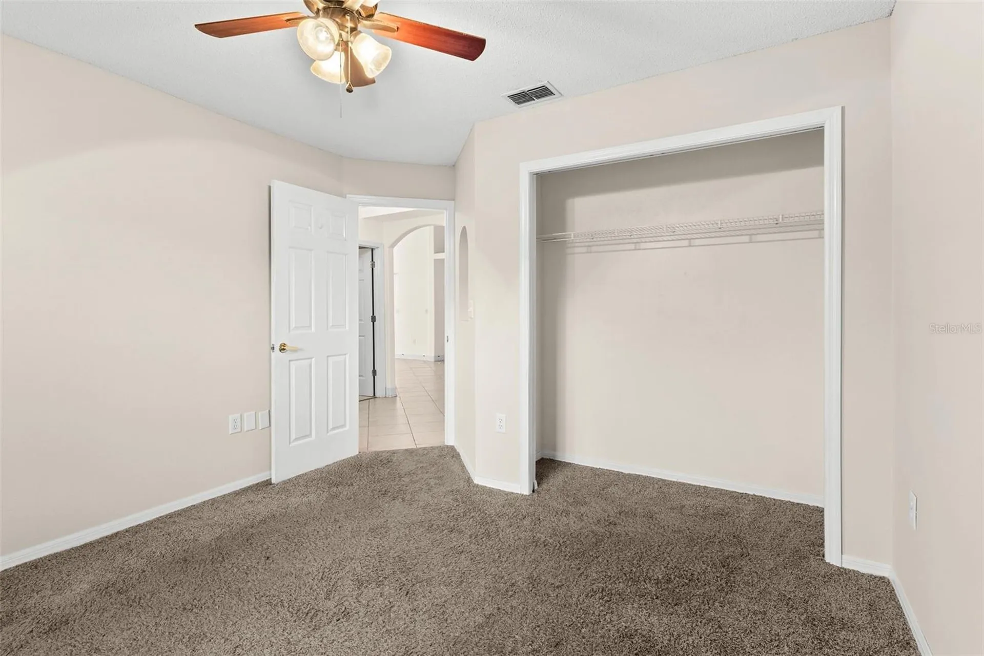 212 Bent Oak Loop Davenport FL 33837