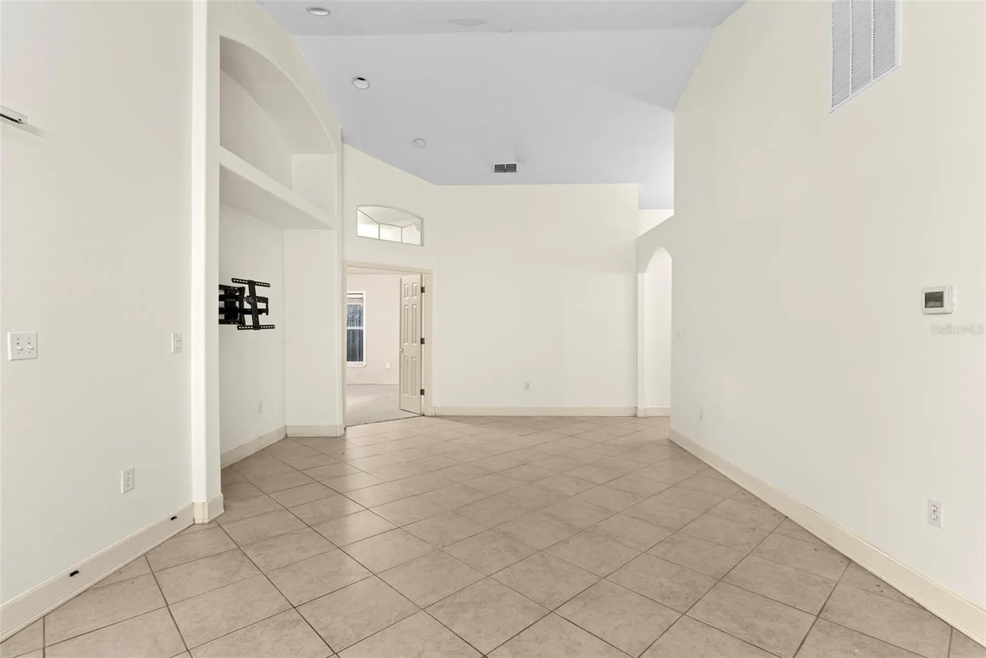 212 Bent Oak Loop Davenport FL 33837