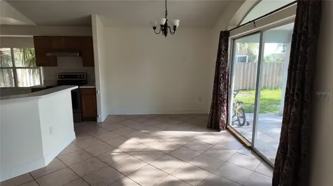 212 Bent Oak Loop Davenport FL 33837