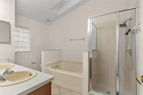 212 Bent Oak Loop Davenport FL 33837