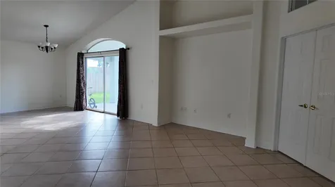212 Bent Oak Loop Davenport FL 33837