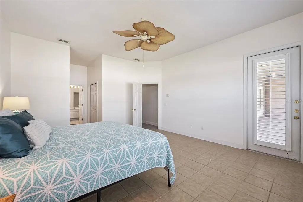 8072 Canyon Lake Circle Orlando FL 32835