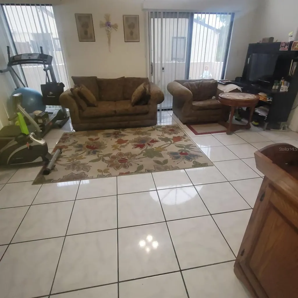 639 Golden Sunshine Circle Orlando FL 32807