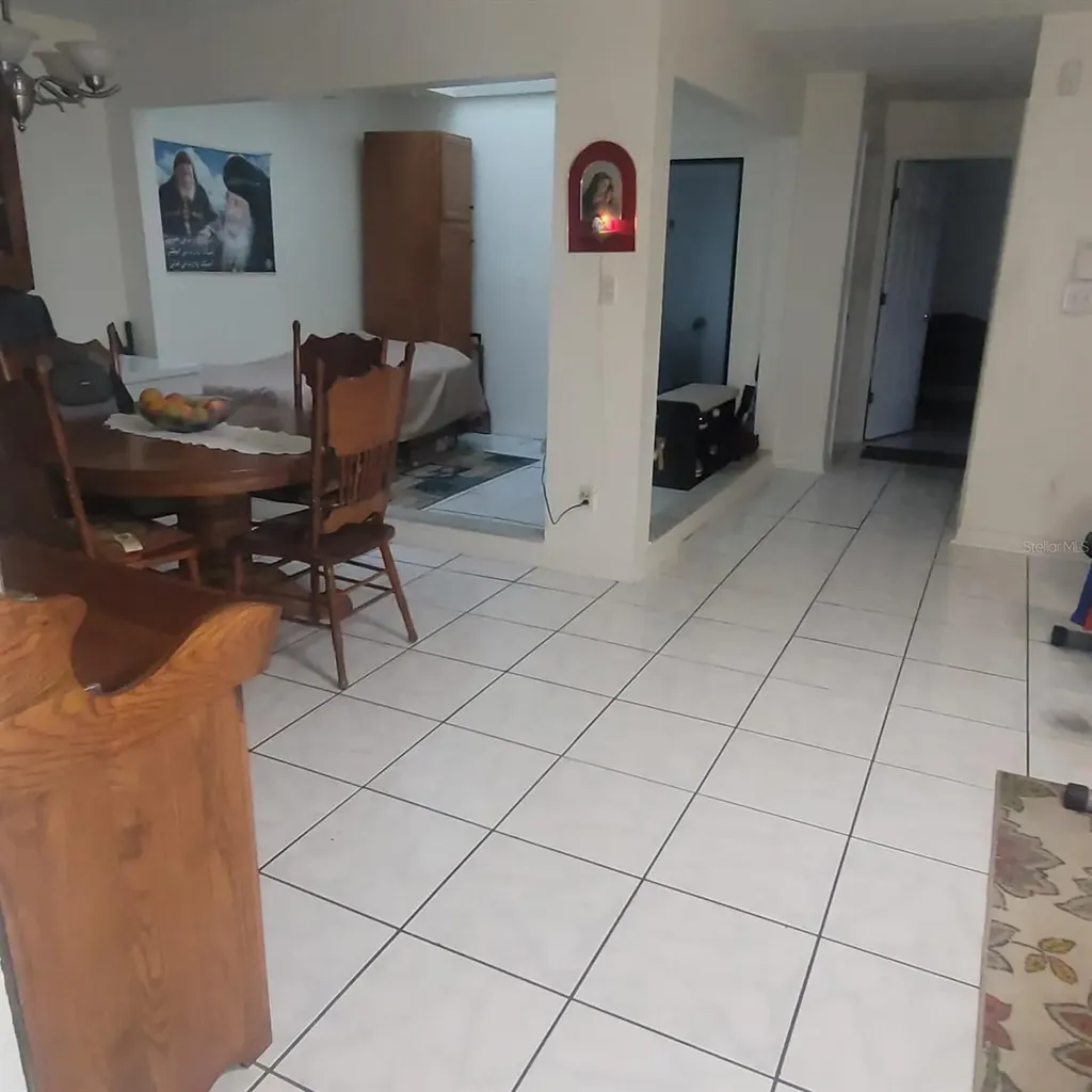 639 Golden Sunshine Circle Orlando FL 32807