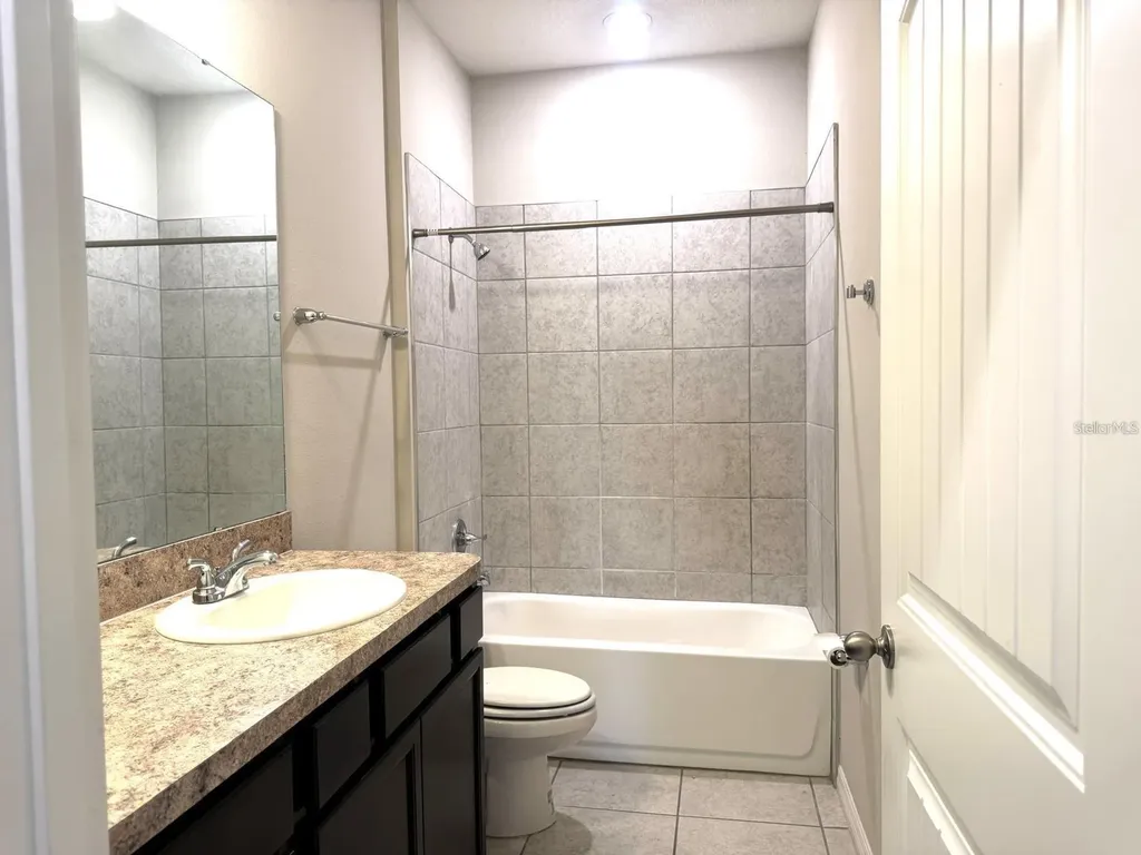863 Hudson Valley Drive Kissimmee FL 34759