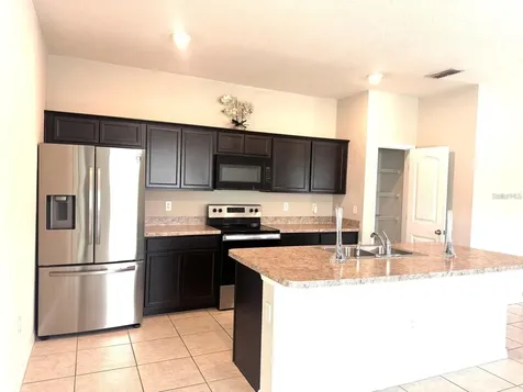 863 Hudson Valley Drive Kissimmee FL 34759