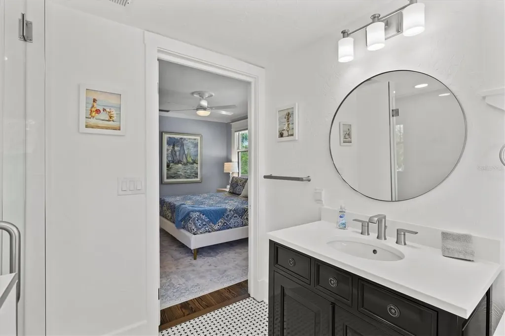 1523 1st Avenue W Bradenton FL 34205