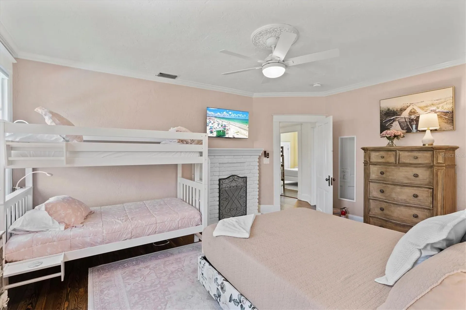 1523 1st Avenue W Bradenton FL 34205